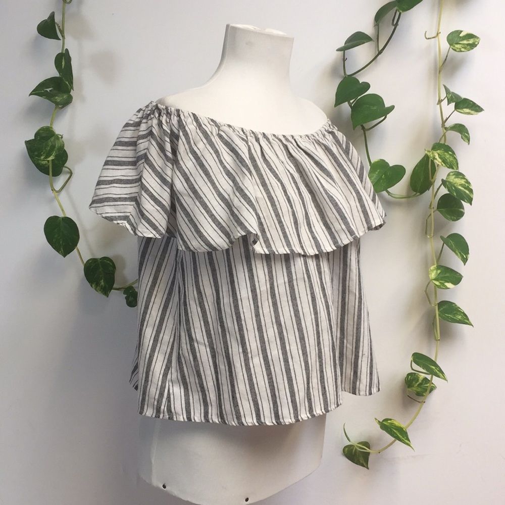 Entro Off Shoulder Ruffle Top Stripe Blouse Boho Peasant Cropped Relaxed Retro